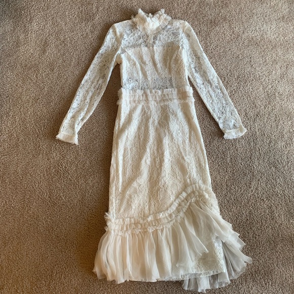 Nwt Alexis gorgeous white lace Anabella dress - Picture 6 of 10